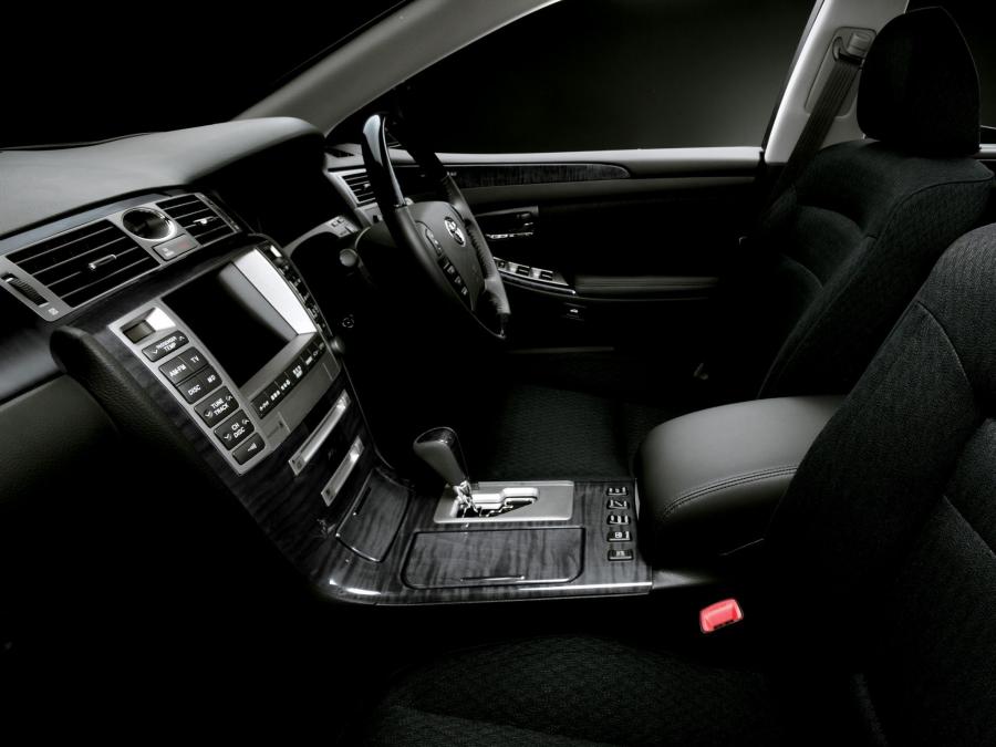  Toyota Crown Majesta 2006 года  (фото 5 из 13)